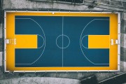 ac米兰下载-绝境突围，阿斯顿马丁险胜索伯，维斯塔潘一肩扛起整支车队