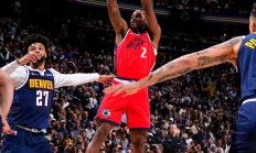 米兰体育官方网站-鹈鹕完胜快船，德罗赞点燃赛场的简单介绍