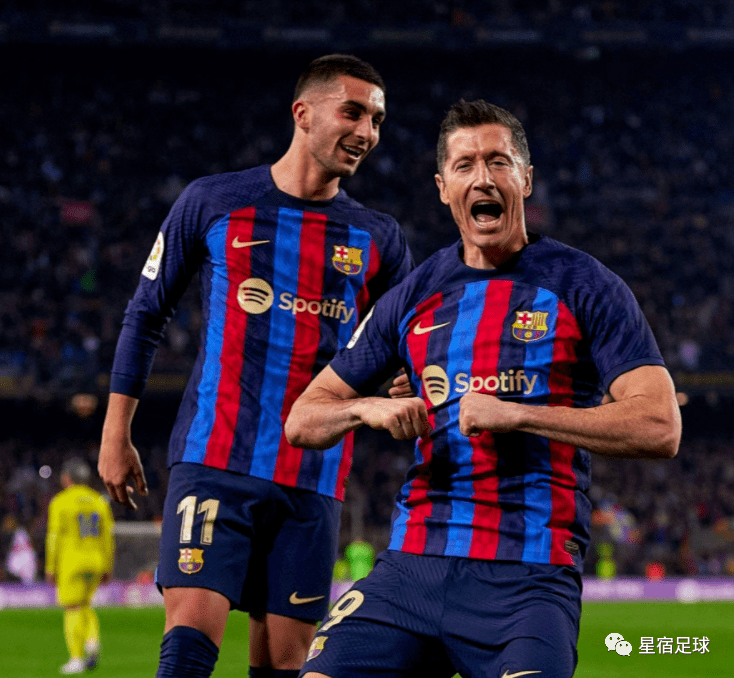 关于瓦伦西亚主场大胜波尔图，成功晋级欧冠半决赛的信息