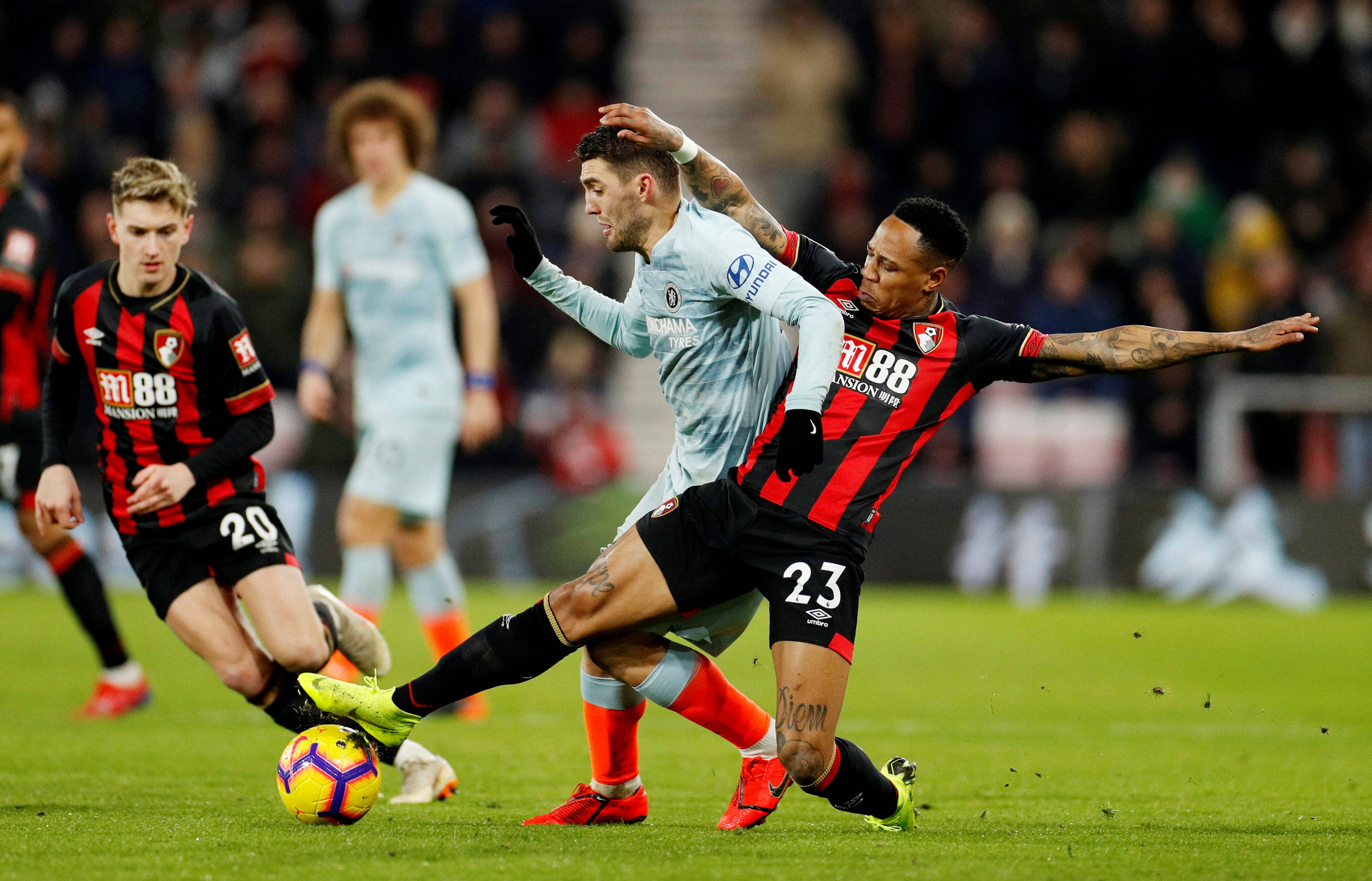 关于伯恩茅斯主场击败狼队,取得关键胜利的信息 关于伯恩茅斯主场击败狼队,取得关键胜利的信息