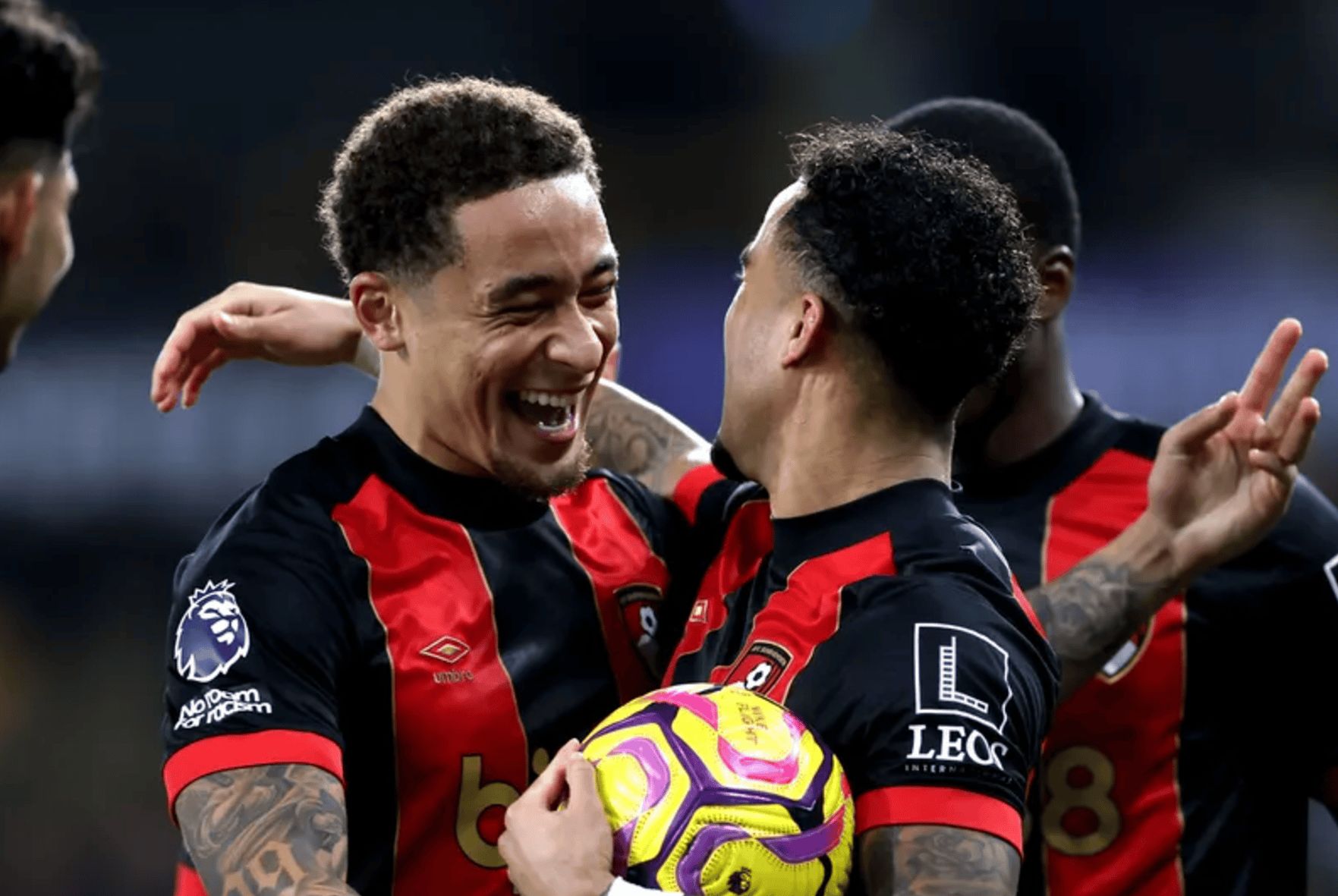 关于伯恩茅斯主场击败狼队,取得关键胜利的信息 关于伯恩茅斯主场击败狼队,取得关键胜利的信息