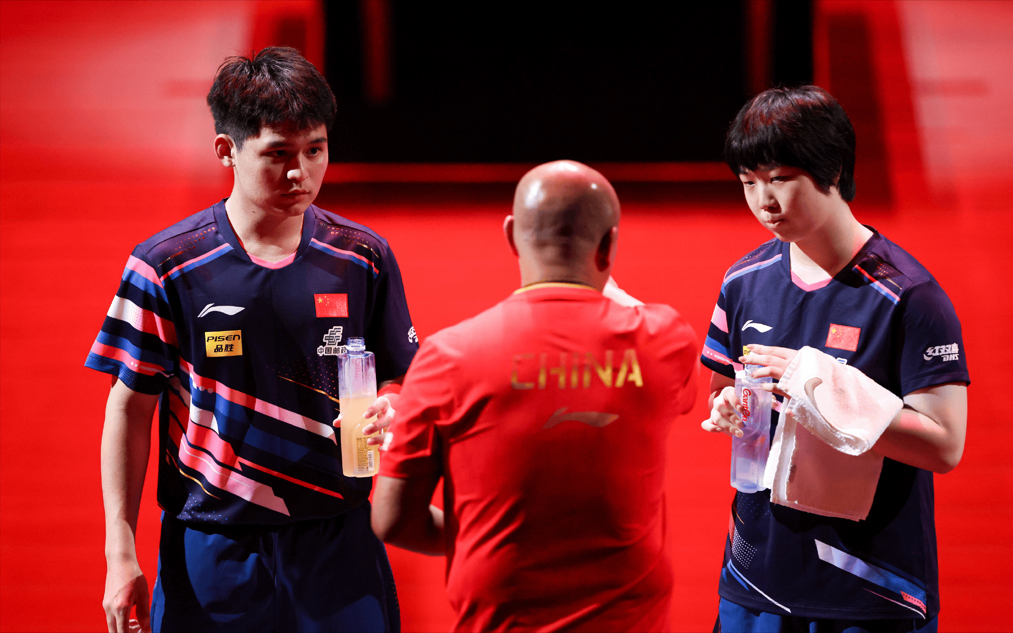 包含新加坡篮球冠军赛吸引众多粉丝,气氛热烈的词条 包含新加坡篮球冠军赛吸引众多粉丝,气氛热烈的词条