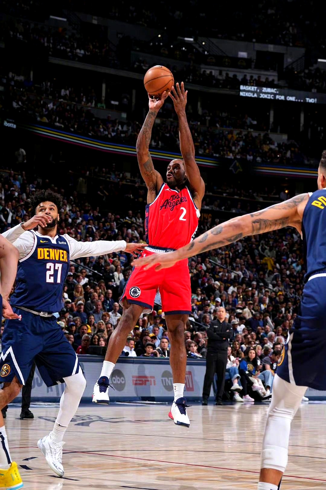 鹈鹕完胜快船,德罗赞点燃赛场的简单介绍 鹈鹕完胜快船,德罗赞点燃赛场的简单介绍