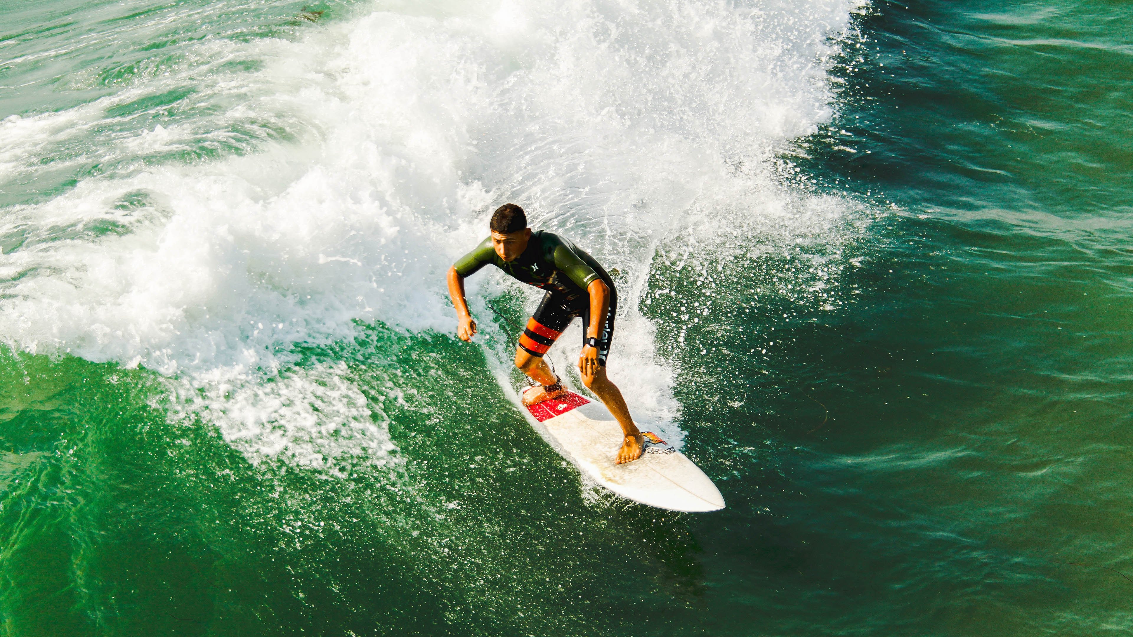 欧冠半决赛之夜,莫兰特状态火热,当绿茵场遇见篮球场的奇迹共鸣